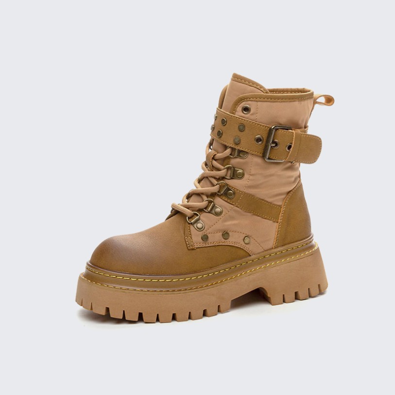 Exquisite waterproof leather Martin boots