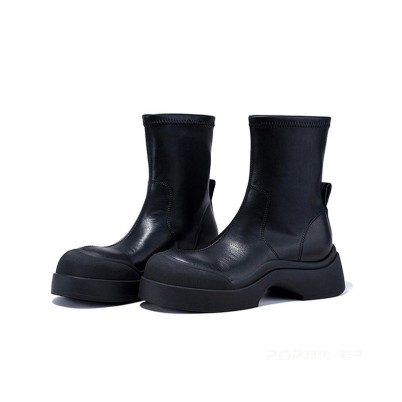 Trendy waterproof genuine leather round-toe boots