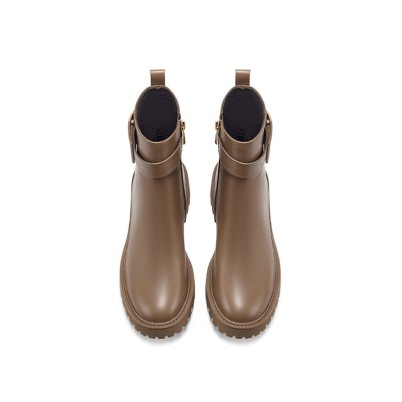 Genuine leather zippered ankle boots