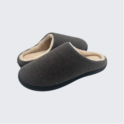 High-quality thick fur-lined slippers with wooden soles.