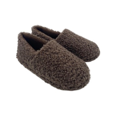 Warm fleece-lined Sherpa slippers