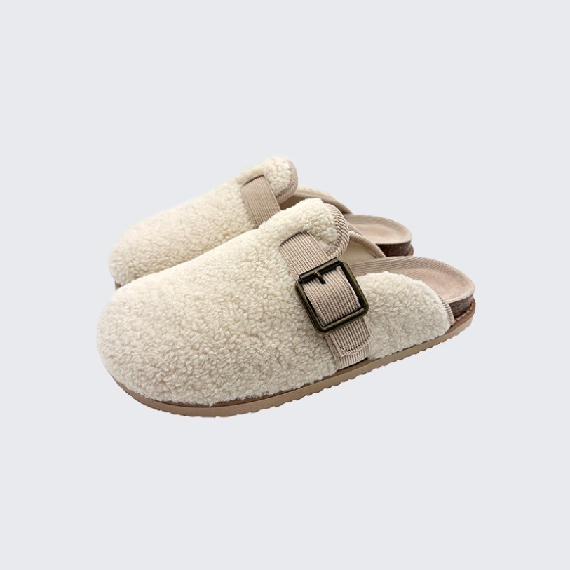 Warm fleece-lined cork sandals with buckle straps