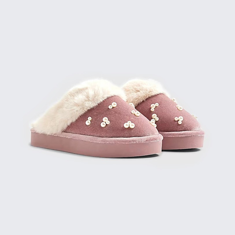 Velvet mule slippers embellished with pearls