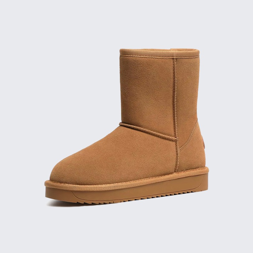 Warm height-increasing snow boots