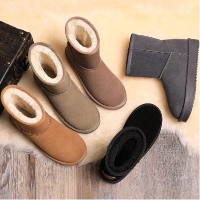 Warm height-increasing snow boots