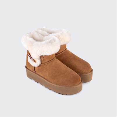 Wool-lined warm winter women's boots
